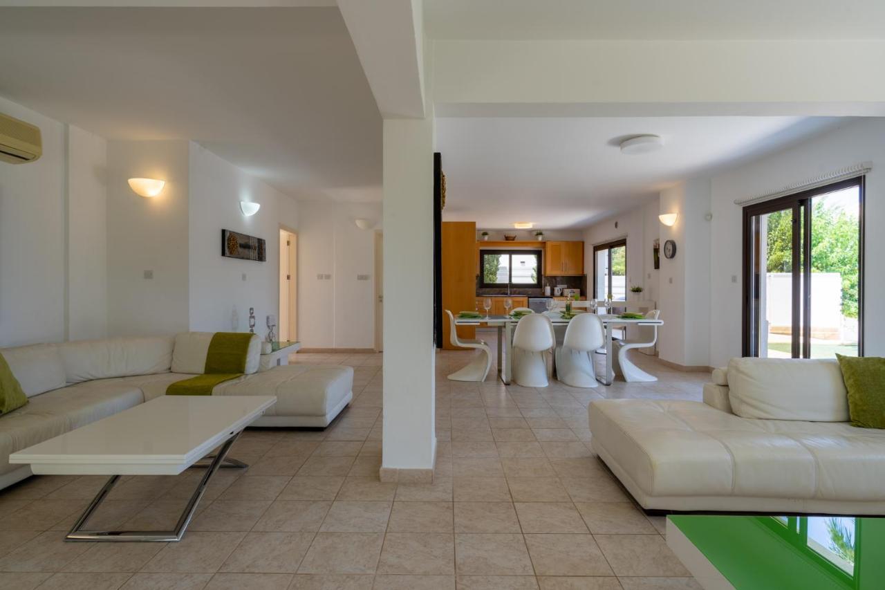Lime 3-Bedroom Villa In Protaras Zewnętrze zdjęcie